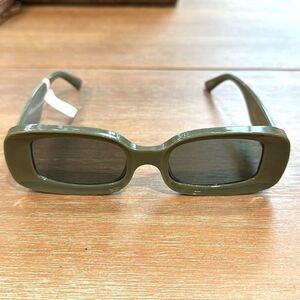 ANTHROPOLOGIE X EYEKING SUNGLASSES RECTANGLE POP GREEN FRAMES NWT $48